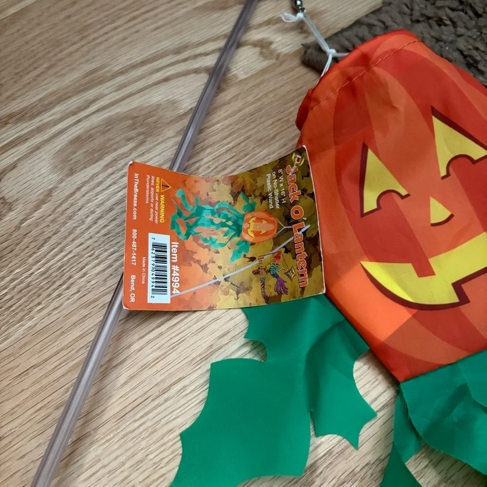 In the Breeze Jack O' Lantern on a Wand Pumpkin Kite Wind Sock NEW Halloween